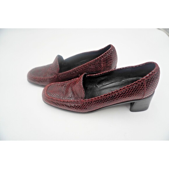 Sesto Meucci Italy Burgundy Snake Embossed Leather Low Heel Loafer Pumps Size 9M - Picture 4 of 12